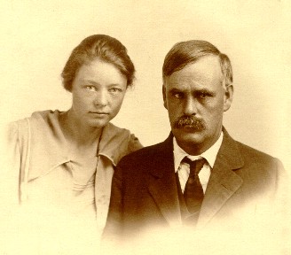 Francis L Blanchard and Ora H Wallace wedding photo